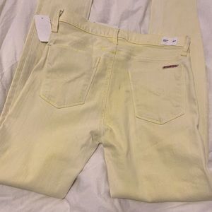 NEW 🤩🤩🤩Hudson skinny jeans🤩🤩🤩